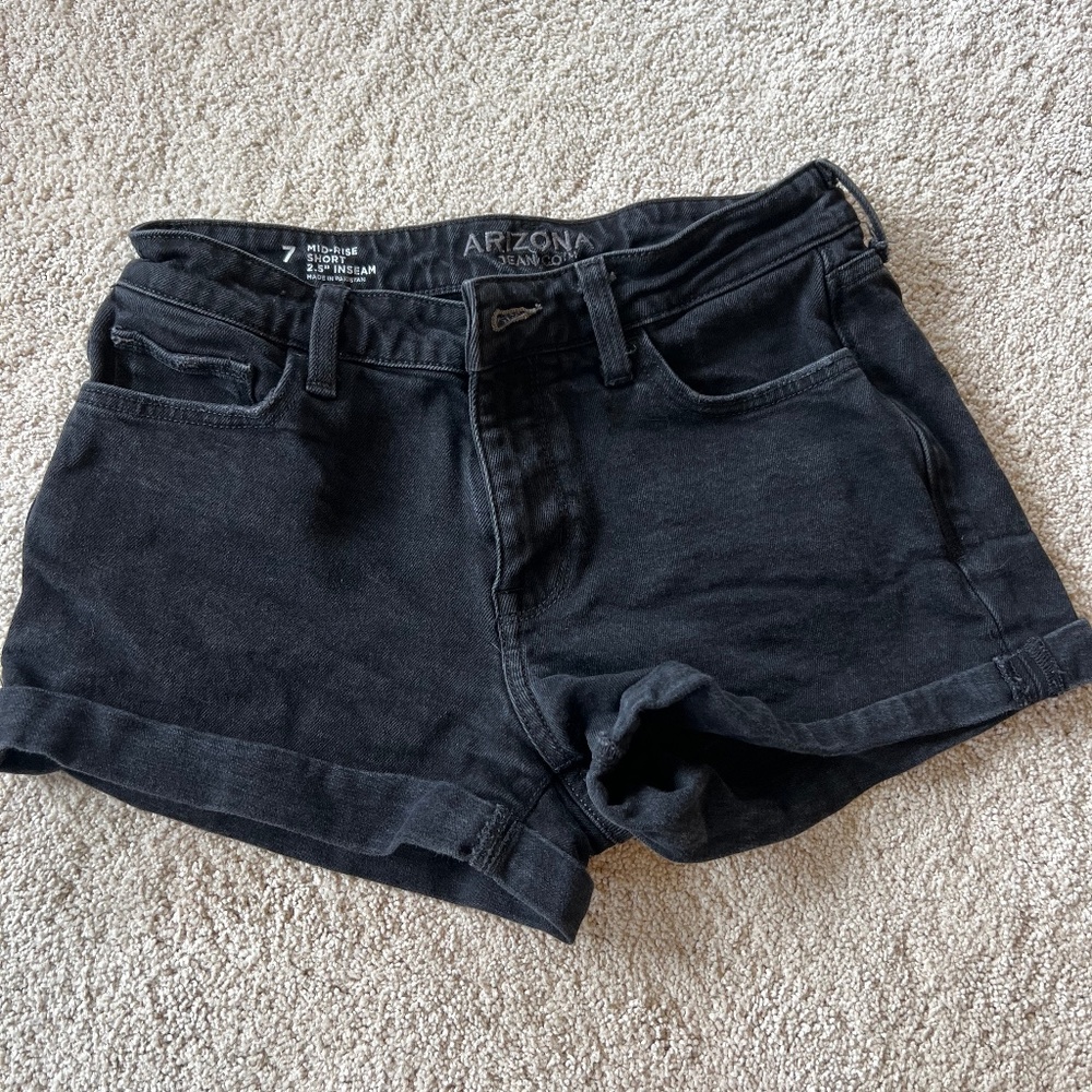 Black Midrise Jean shorts 2.5” inseam size 7